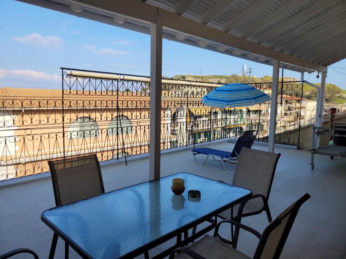 Kiki's Penthouse Apartment Corfu  Bagian luar foto