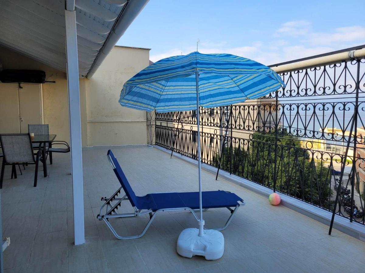 Kiki's Penthouse Apartment Corfu  Bagian luar foto