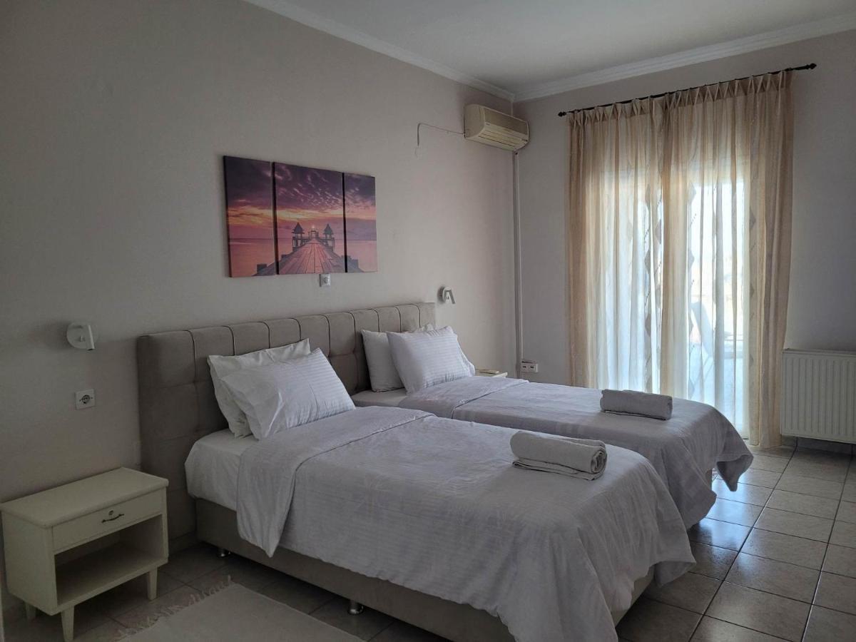 Kiki's Penthouse Apartment Corfu  Bagian luar foto